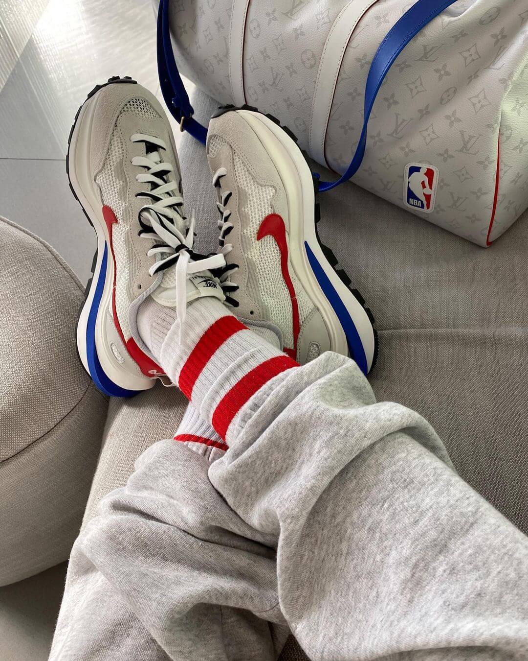 Nike 與 Sacai 的聯名鞋在紅什麼?解構經典打造新風貌