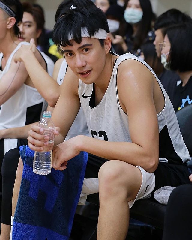 16歲到26歲,我從男孩變男人了,而你一直都在-潘君侖Masha