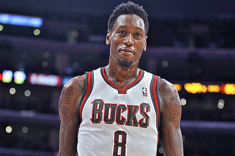 「籃球詩人」當年為藝術放棄大合約,如今喊話字母哥想回NBA!