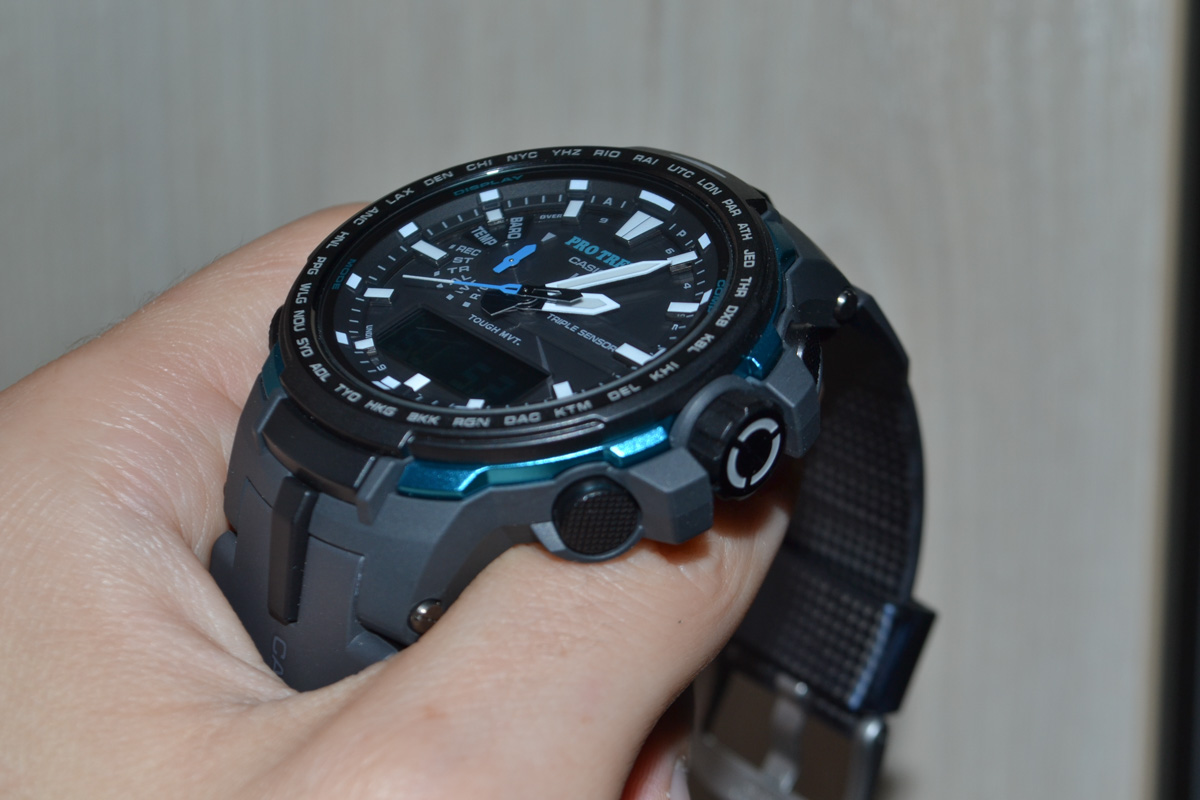 高質感外觀+細節滿滿,征服百岳最佳良伴:CASIO PRW-6100系列完美登山錶