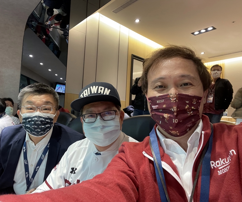 從La New熊到樂天桃猿Rakuten Monkeys,浦韋青領隊的17年棒球故事